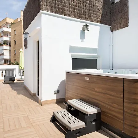 Spaces House-4 Bedrooms, 3 Bathrooms, Large Terrace, Jacuzzi, Center-beach *